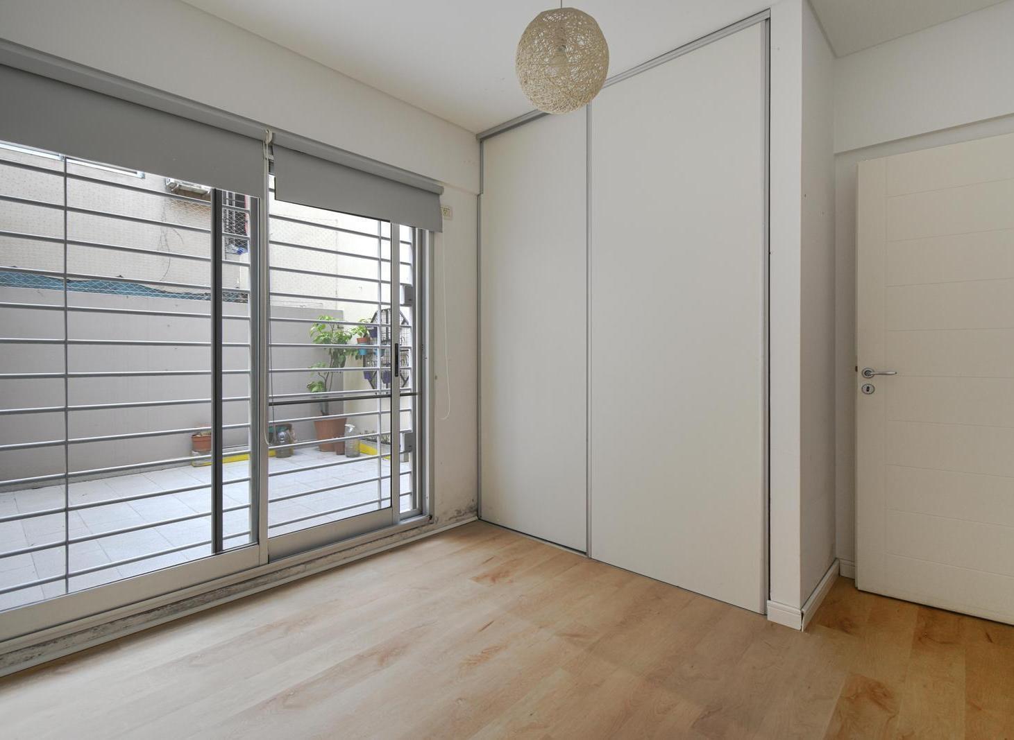 Foto de Venta Departamento 2 Ambientes con Patio en Villa Pueyrredon, imagen 5