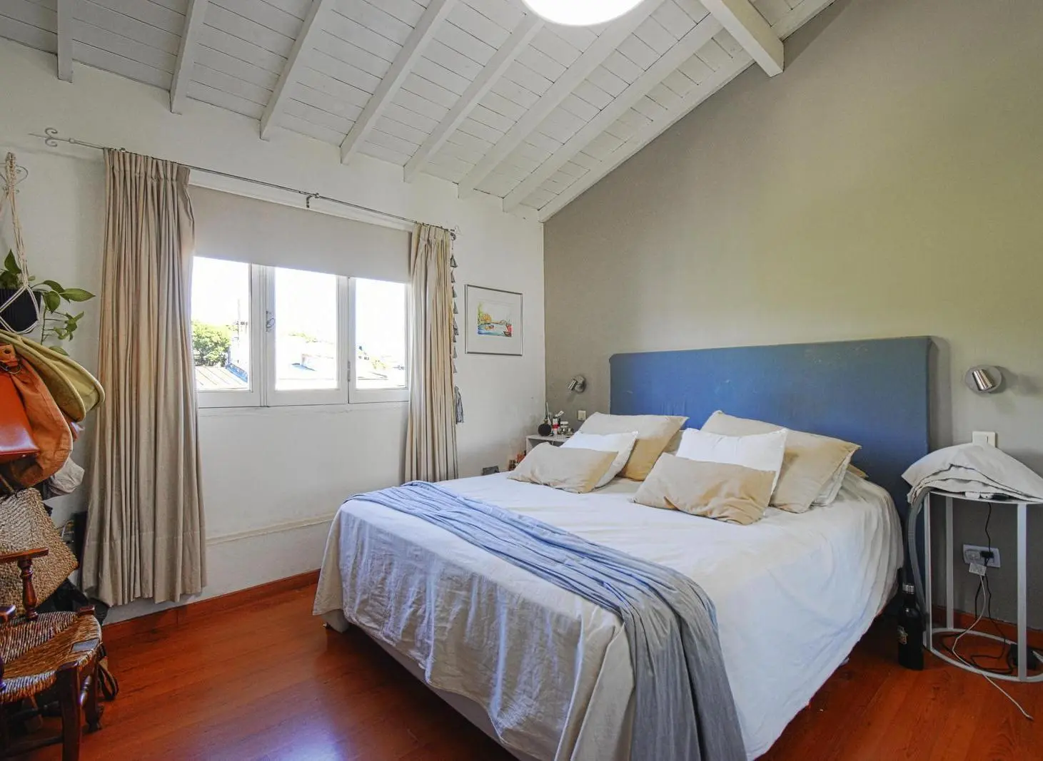 VENTA PH 1 PISO POR ESCALERA. 4 AMBIENTES. BALCON Y TERRAZA, CHACARITA 5