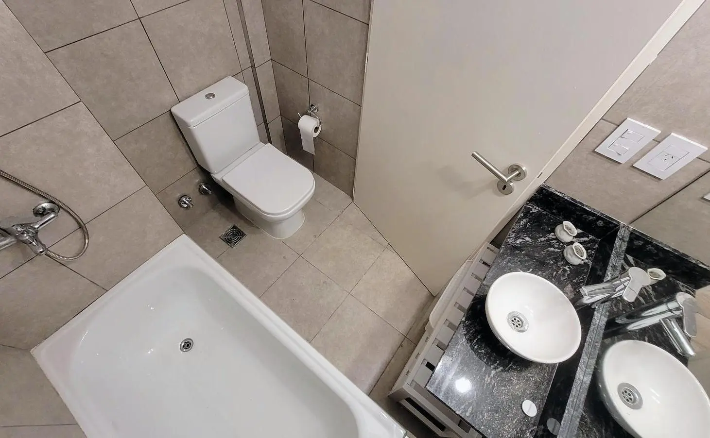 ALQUILER MONOAMBIENTE BALCON A ESTRENAR EN BARRIO NORTE 5