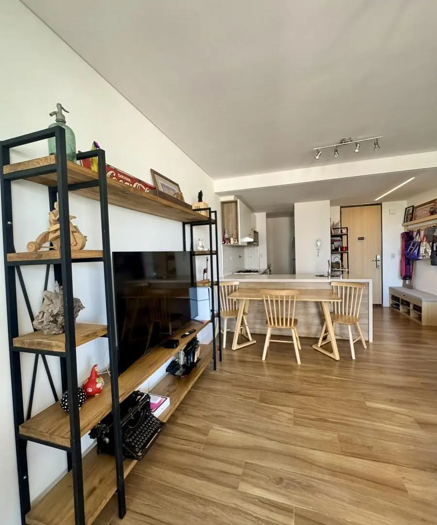VENTA - DEPARTAMENTO 3 AMBIENTES CON BALCON TERRAZA - COCHERA - BAULERA - LANUS OESTE 5