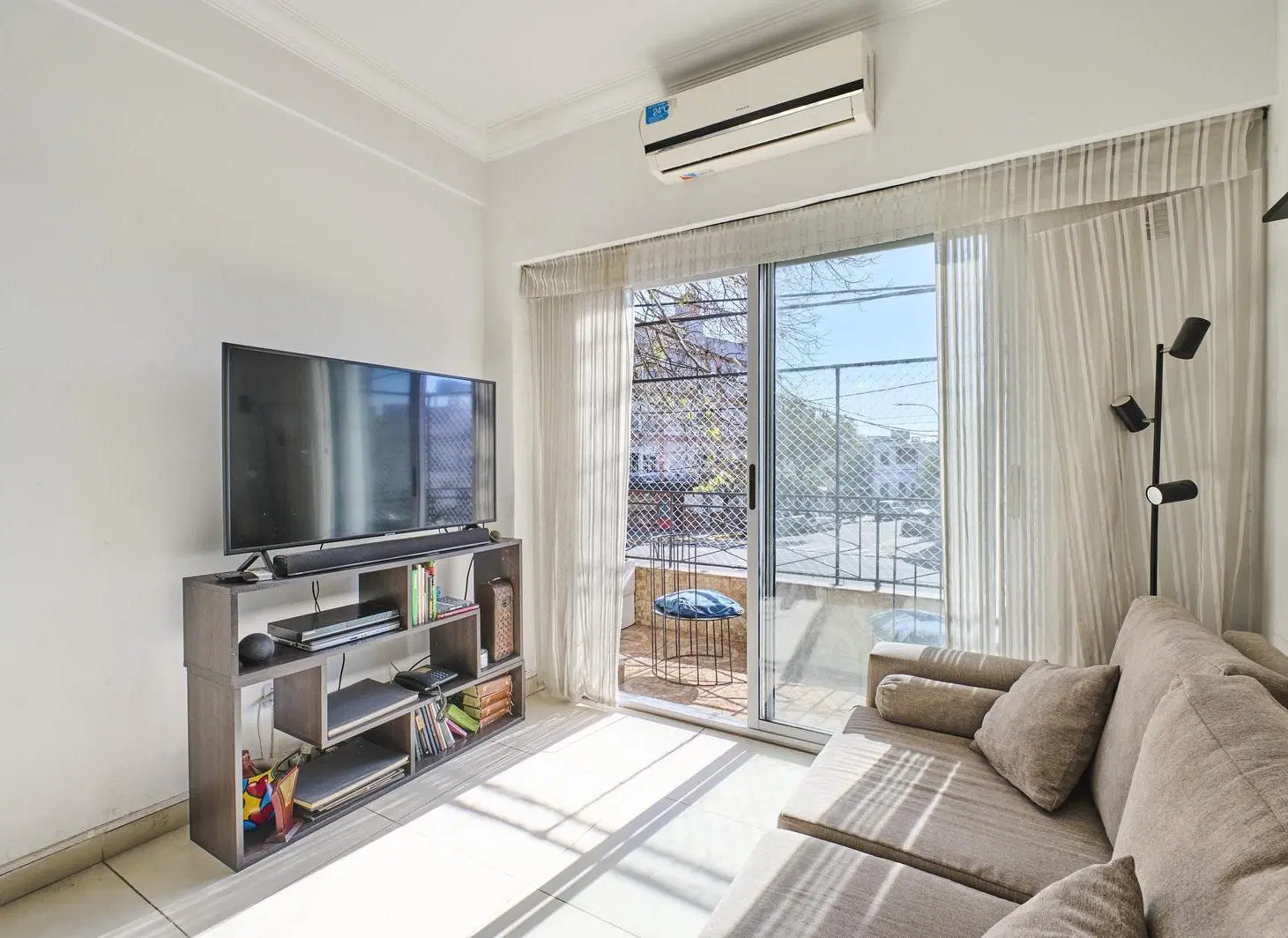 Venta departamento 3 ambientes sin expensas Velez Sarsfield 3