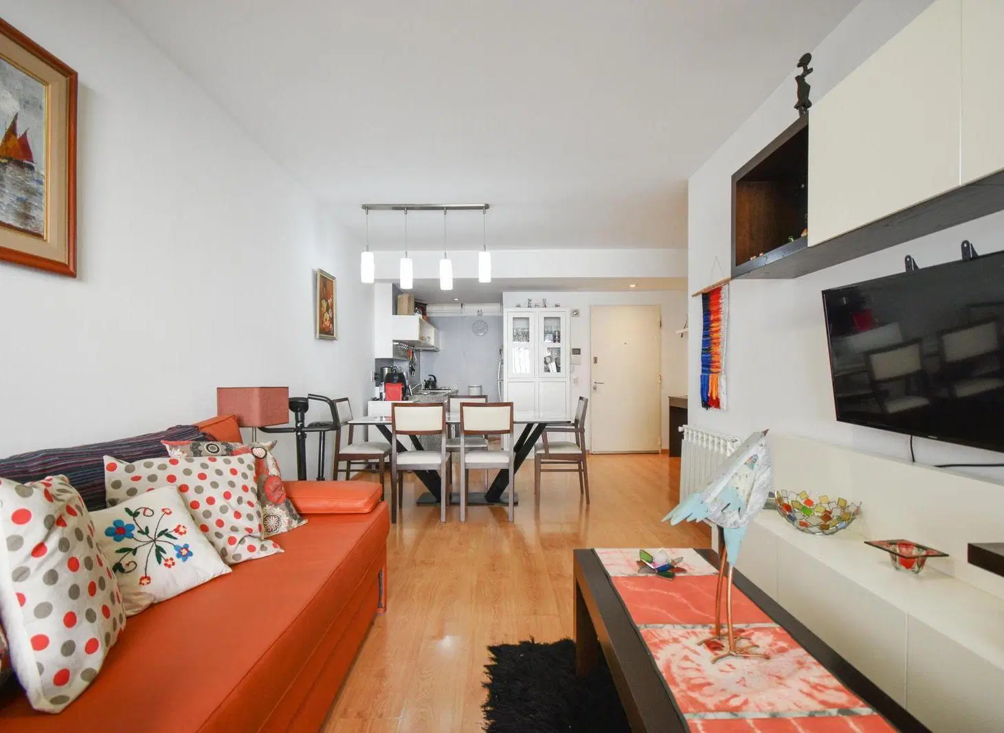 Venta Departamento 3 Ambientes, 2 baños, cochera y patio en Belgrano 2