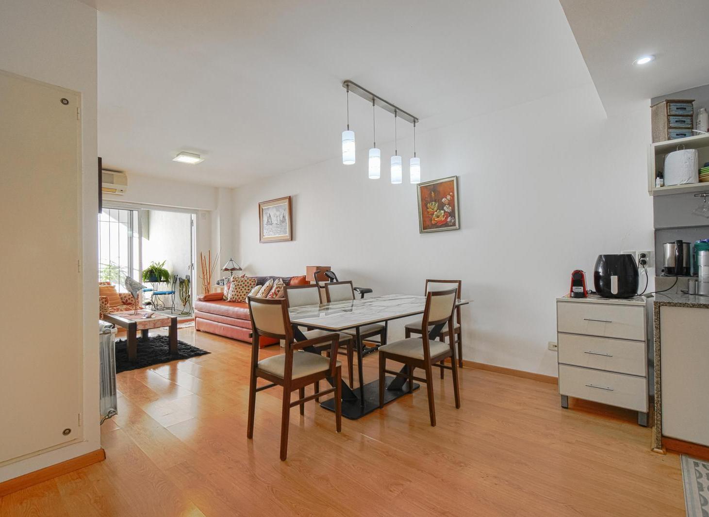Venta Departamento 3 Ambientes, 2 baños, cochera y patio en Belgrano