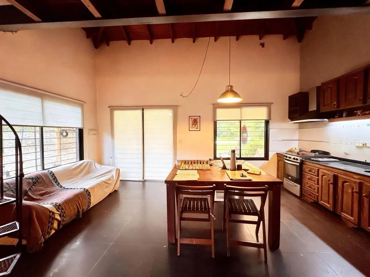 VENTA CASA 4 AMBIENTES CON PILETA EN MASCHWITZ 2