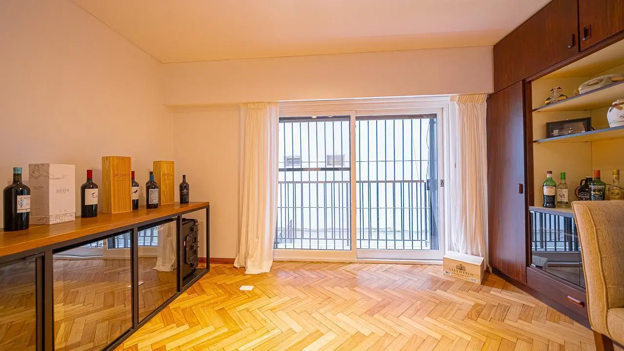 VENTA PISO BELGRANO CHICO ZONA EMBAJADAS COCHERA DOBLE JARDIN 2