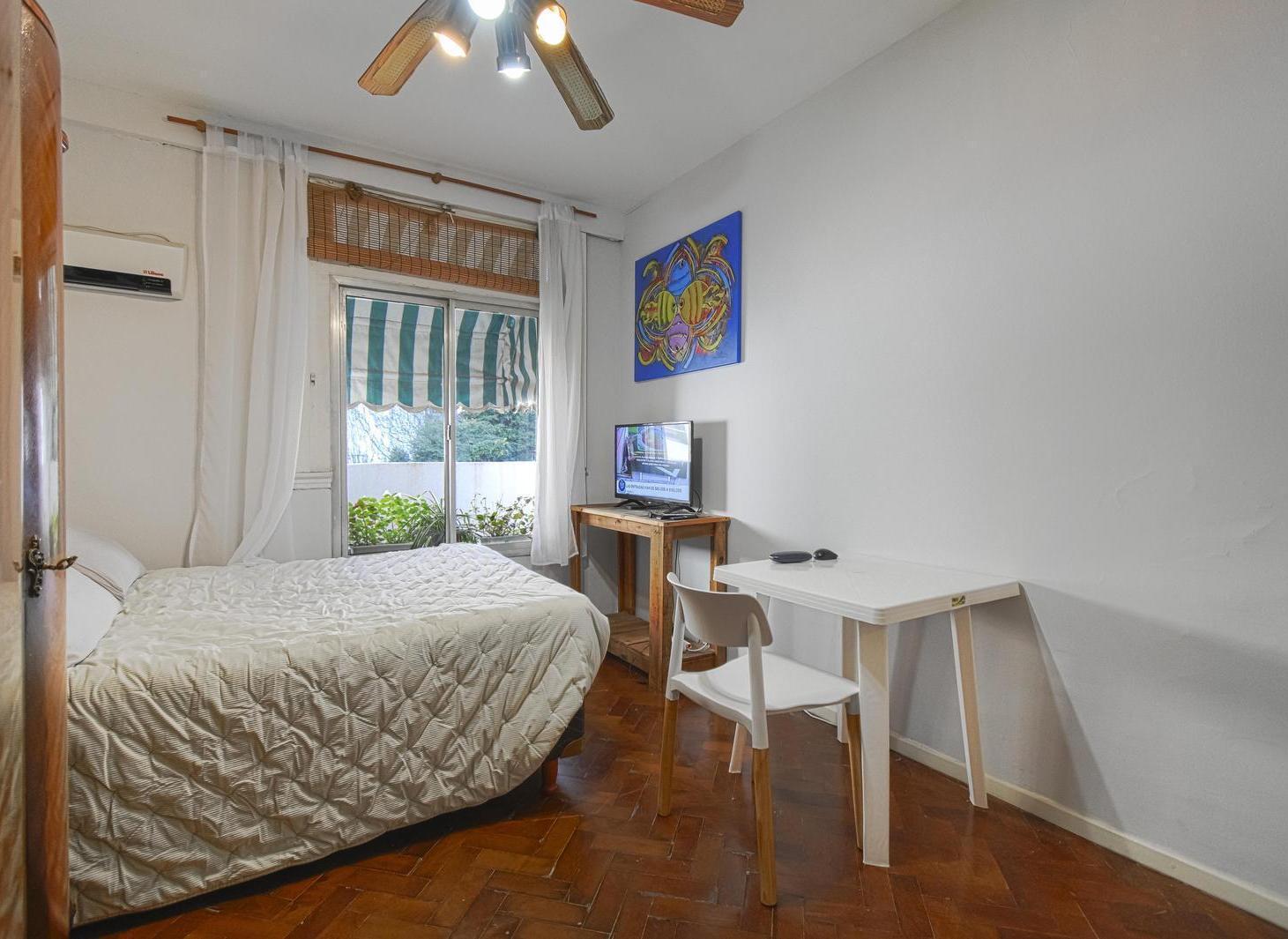 Venta Departamento 2 Ambientes por escalera Belgrano