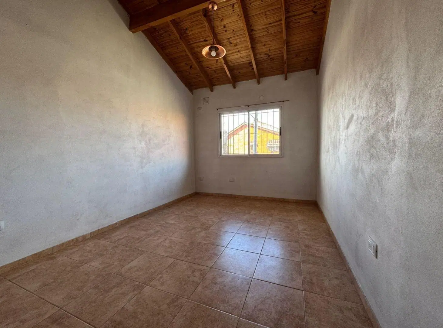 Alquiler Departamento 2 Ambientes en Jose Leon Suarez 3