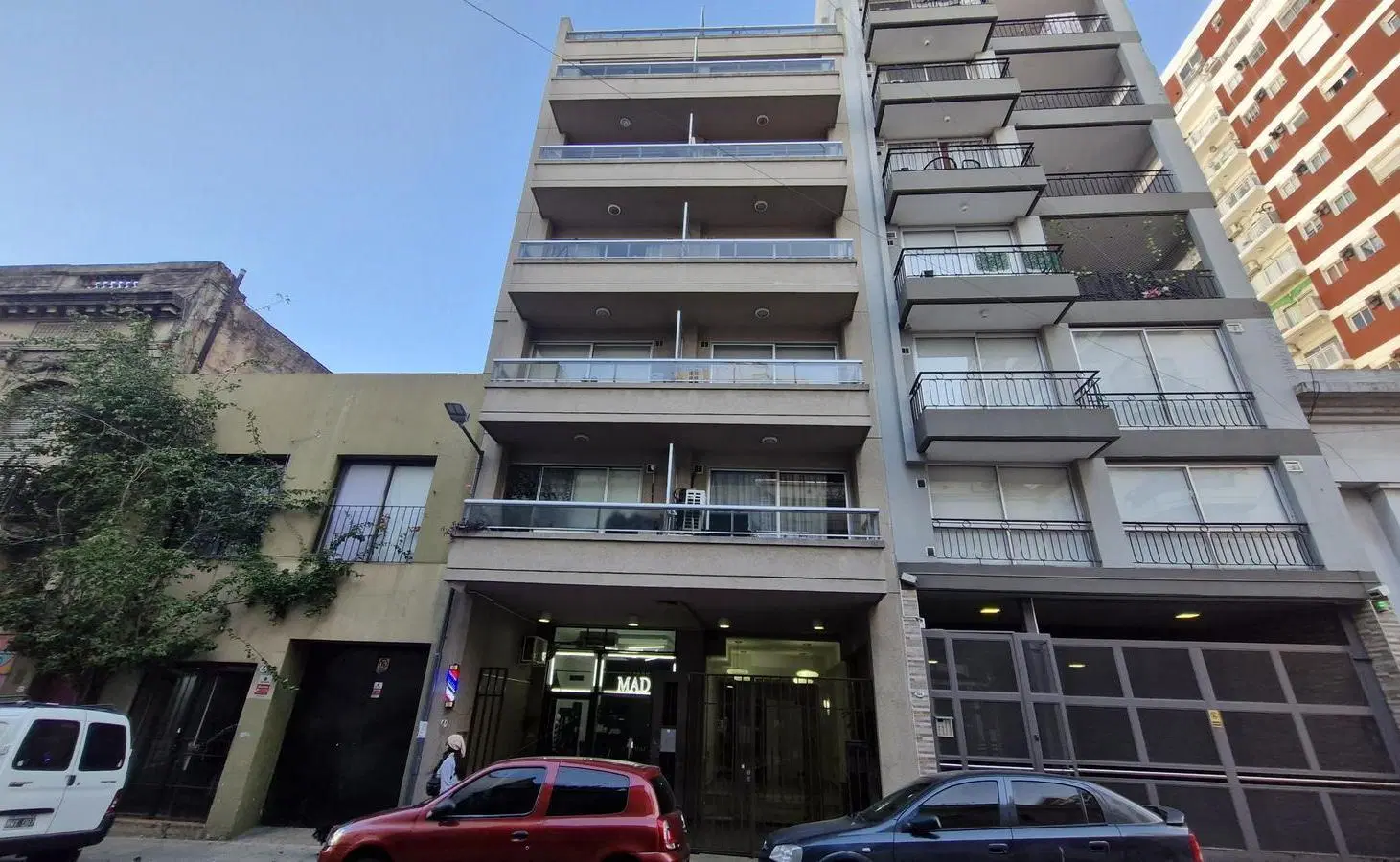 Venta Departamento Monoambiente con Patio y Apto Crédito en San Telmo 2