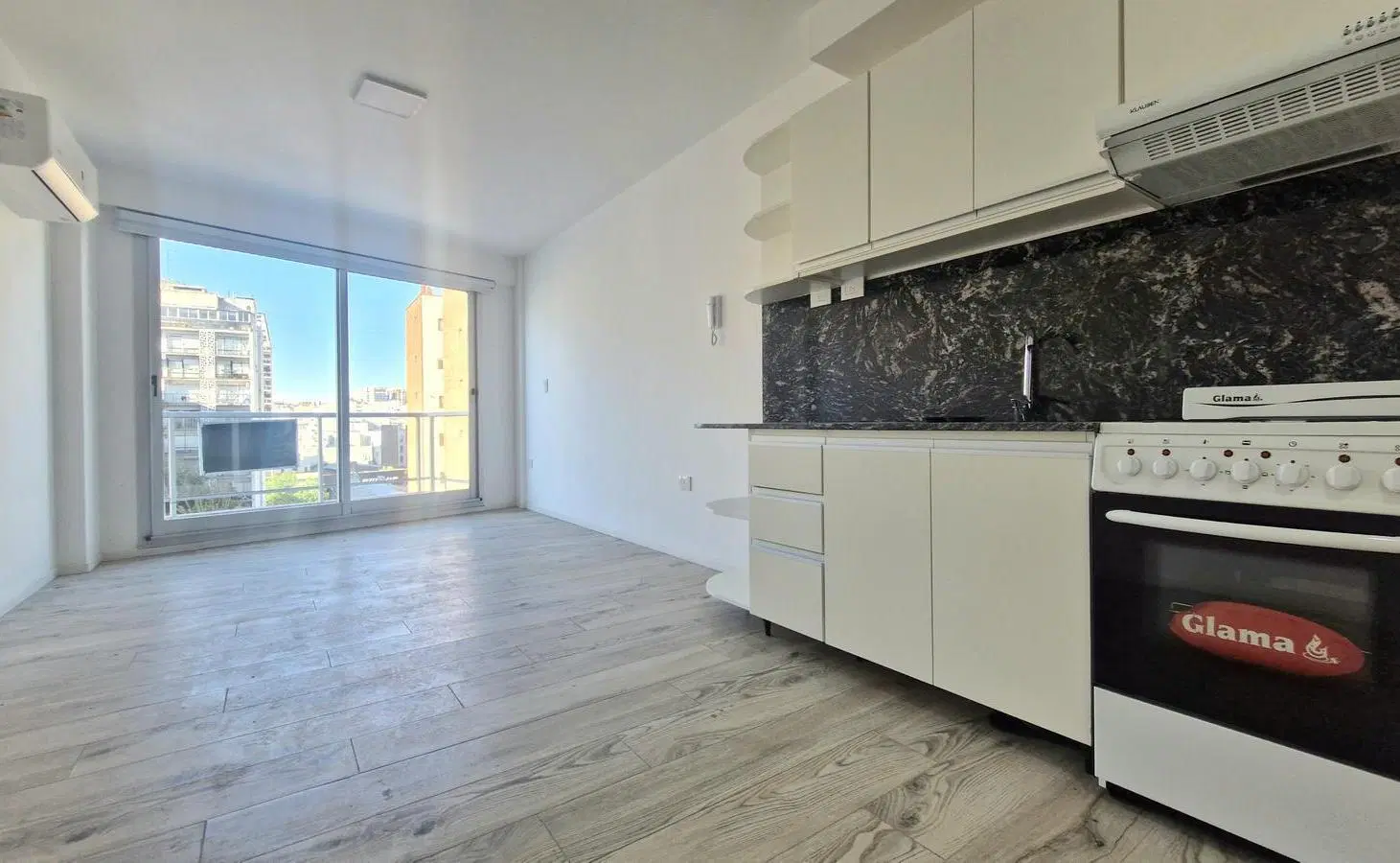 VENTA DEPARTAMENTO MONOAMBIENTE CON BALCON UNIVERSIDAD PALERMO 4