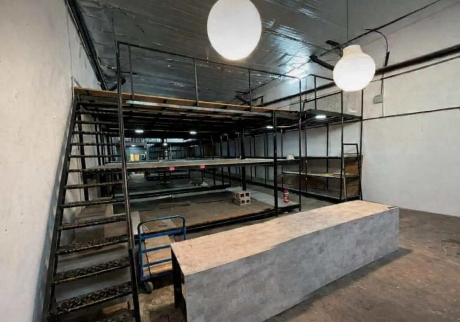 Venta Terreno - 2 cuadras del Shopping Abasto 4