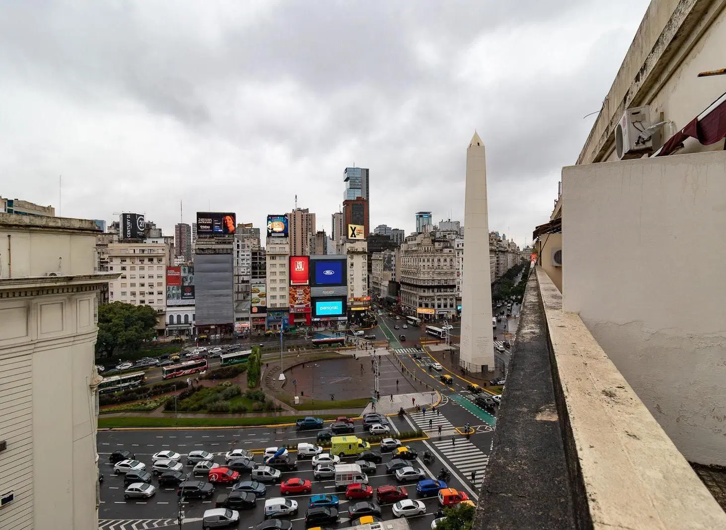 Venta Departamento 2 Ambientes con Balcon en Microcentro 4