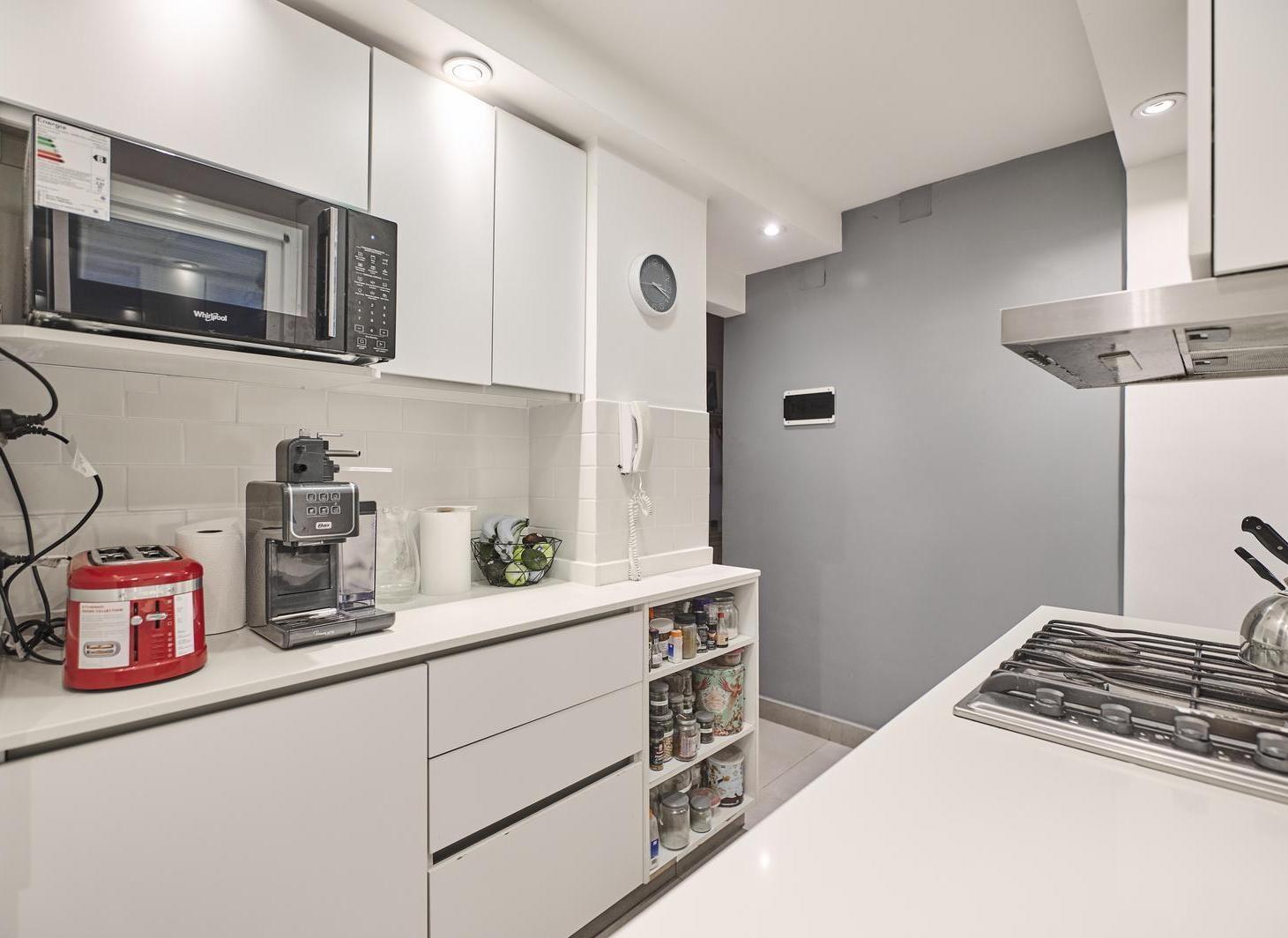 Venta Departamento 5 ambientes patio, parrilla y espacio guardacoche en Palermo
