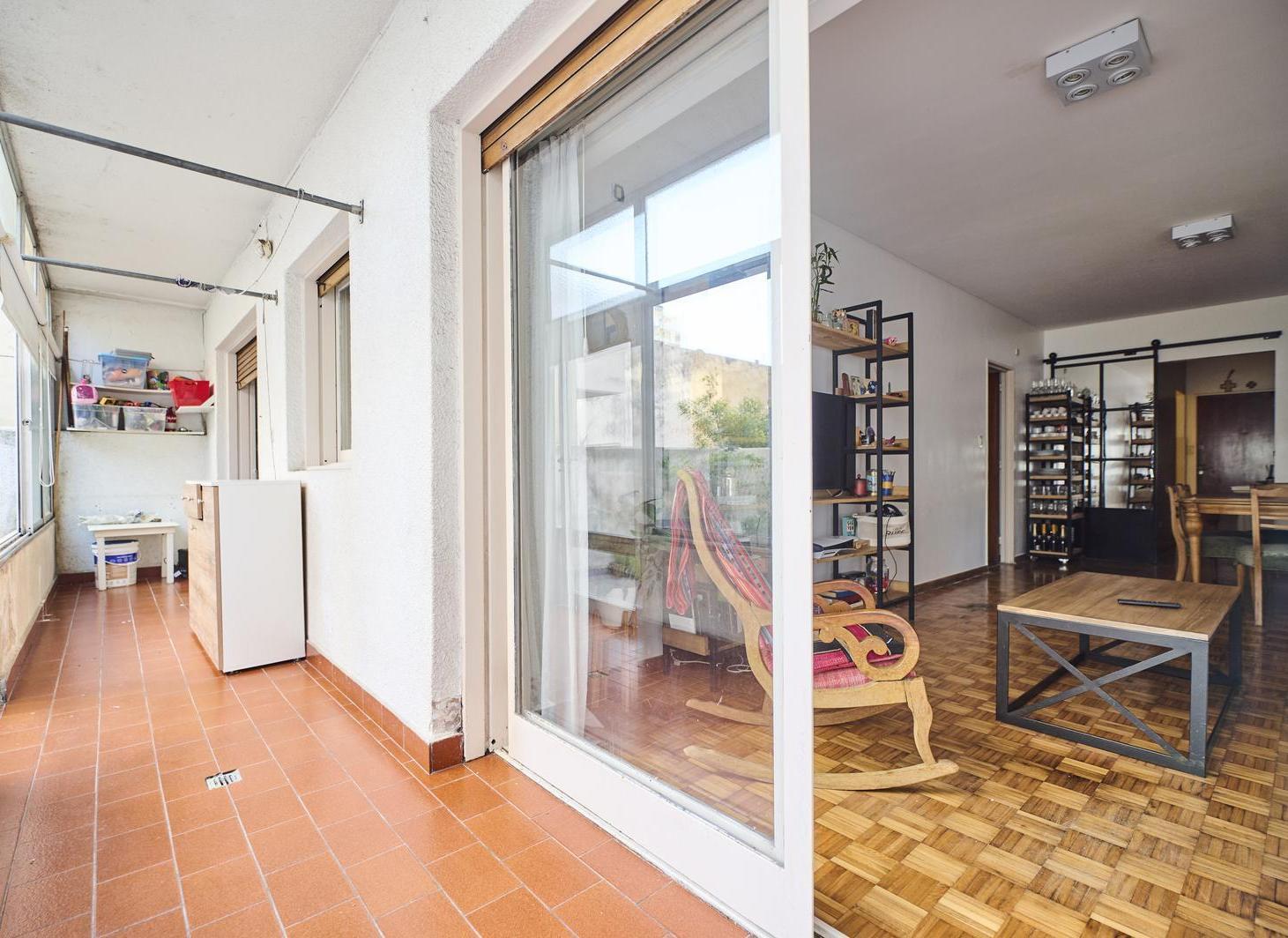 Venta Departamento 5 ambientes patio, parrilla y espacio guardacoche en Palermo