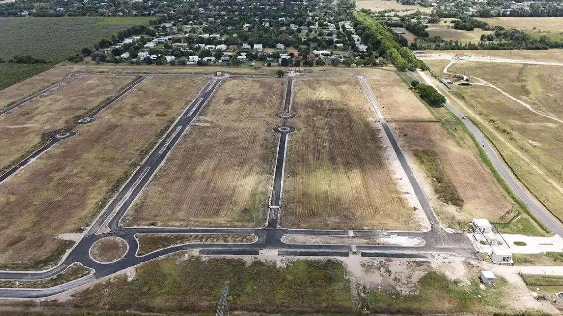 Venta Terreno en Pilar Chico 3