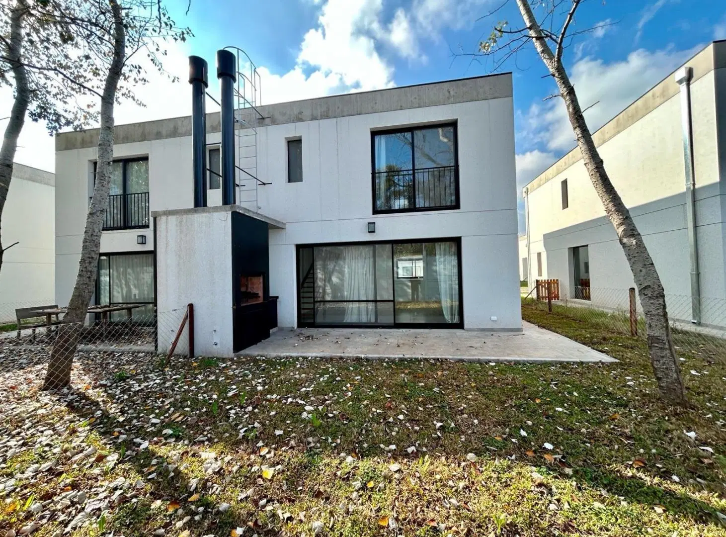 Alquiler Casa a Estrenar en NewHaus- Newman club 5