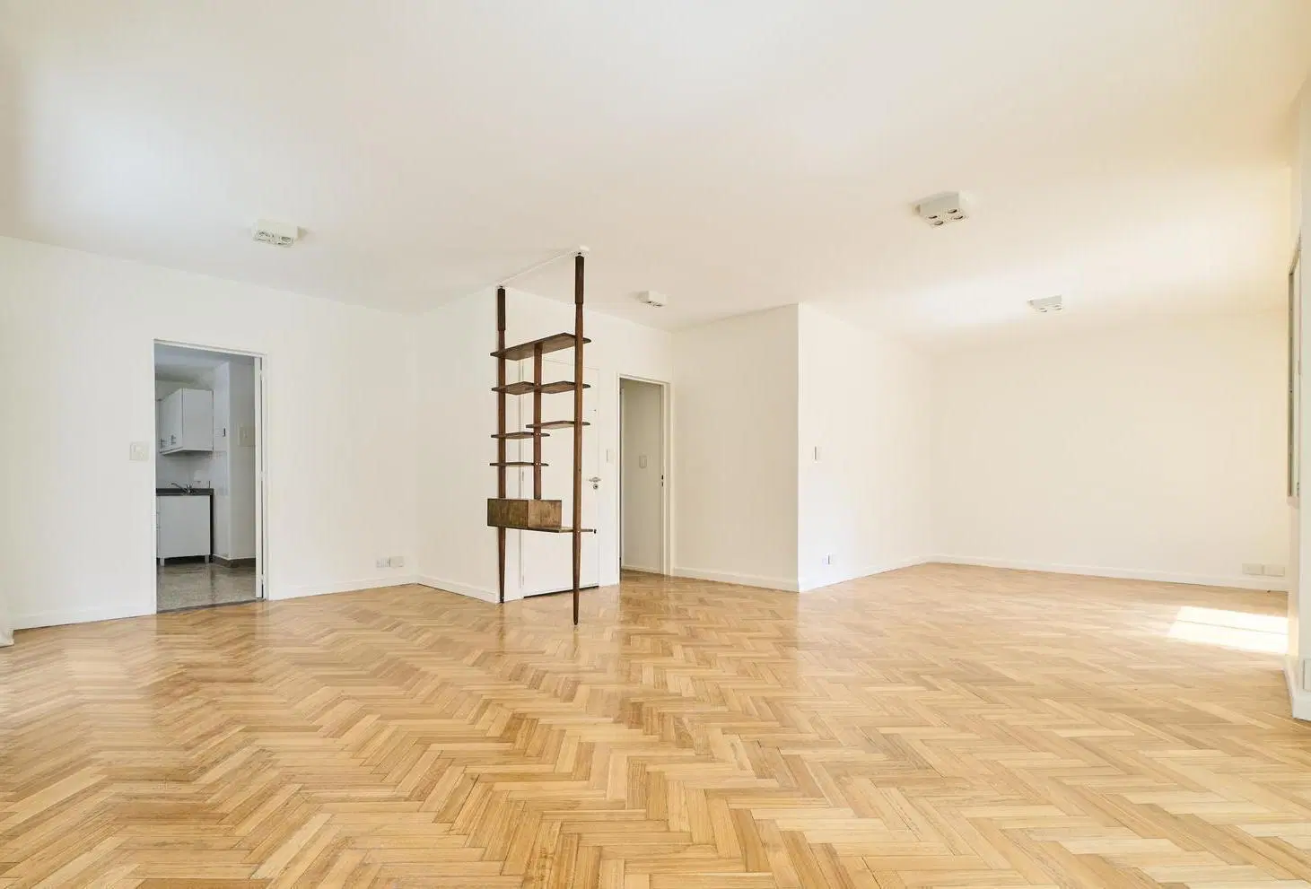 Venta Semipiso 4 Ambientes más Dependencia - Seguridad 24hs en Barrio Norte 2