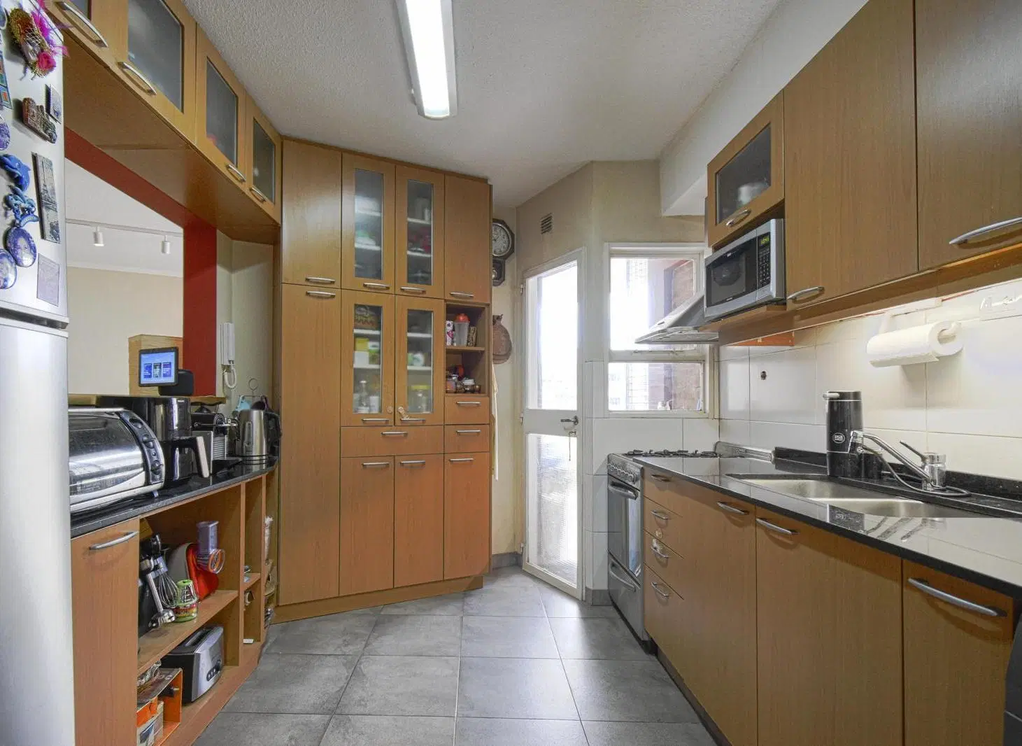 Venta Departamento de 4 Ambientes en Martinez 5