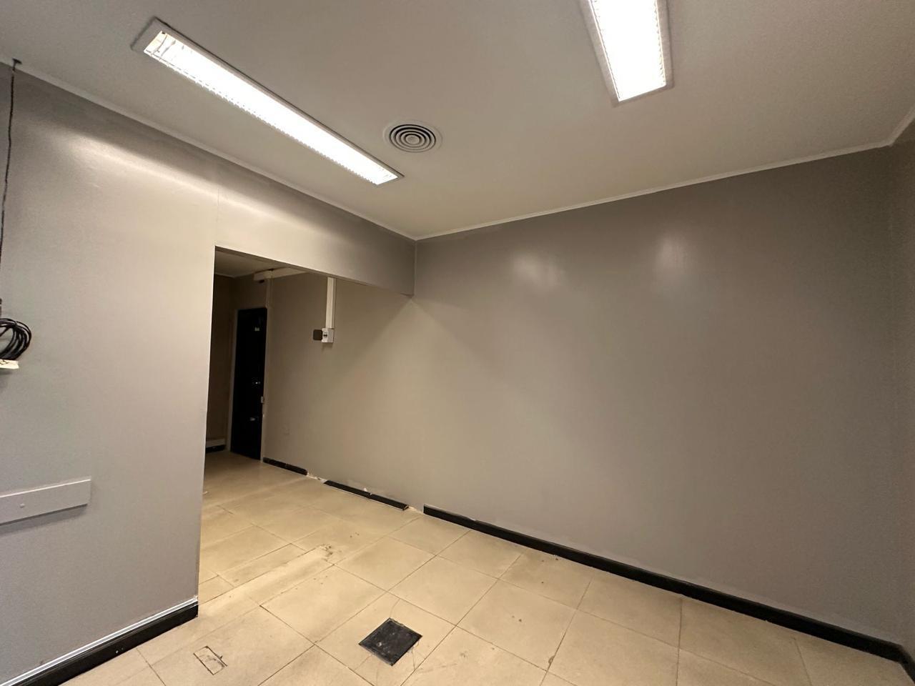 Foto de ALQUILER OFICINA - EDIFICIO "CLUB ALEMAN" EN MICROCENTRO, imagen 4