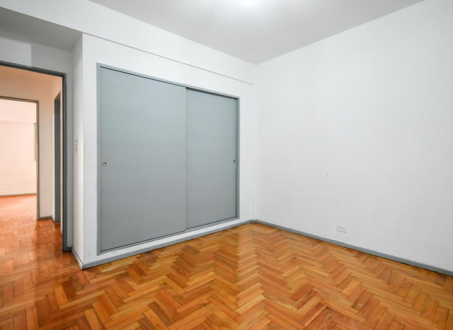 Foto de Venta Departamento 3 Ambientes con Balcon en Monserrat, imagen 1