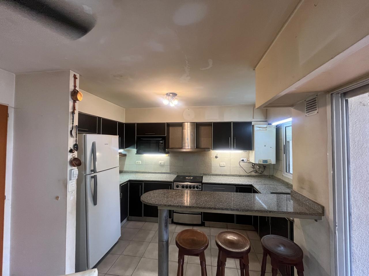 Foto de Venta Casa Dúplex 5 Ambientes con Jardín y Parrilla en San Isidro, imagen 5