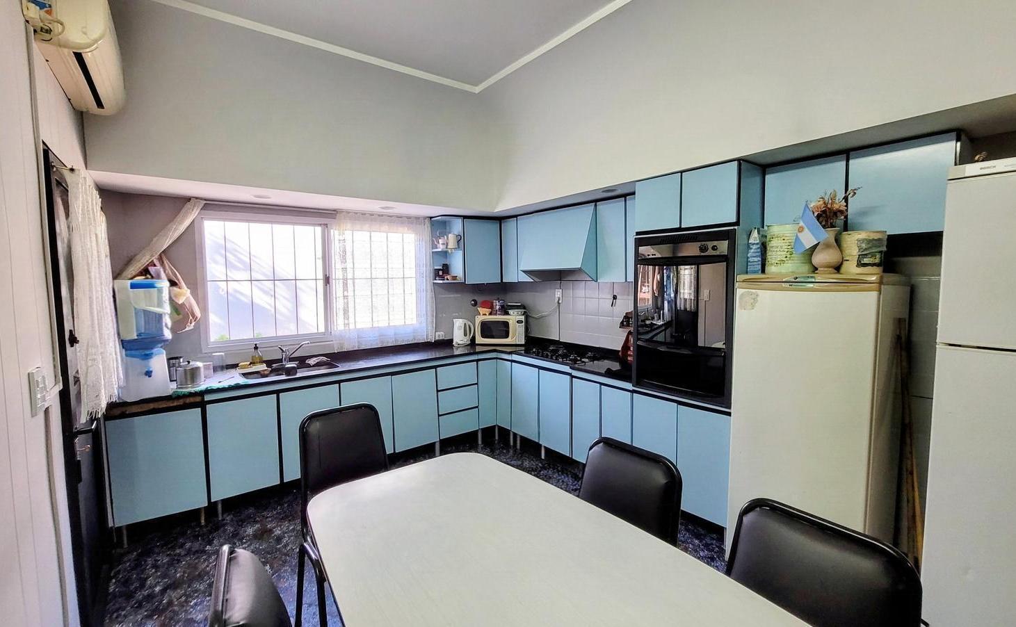 Foto de VENTA CASA 4 AMBIENTES APTO CREDITO EN RAMOS MEJIA, imagen 3
