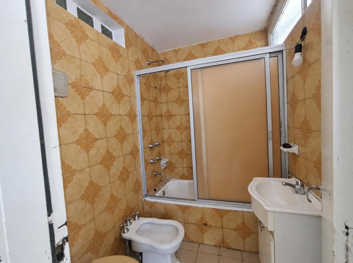 Foto de Venta Departamento Monoambiente con Balcón en Vicente López, imagen 3