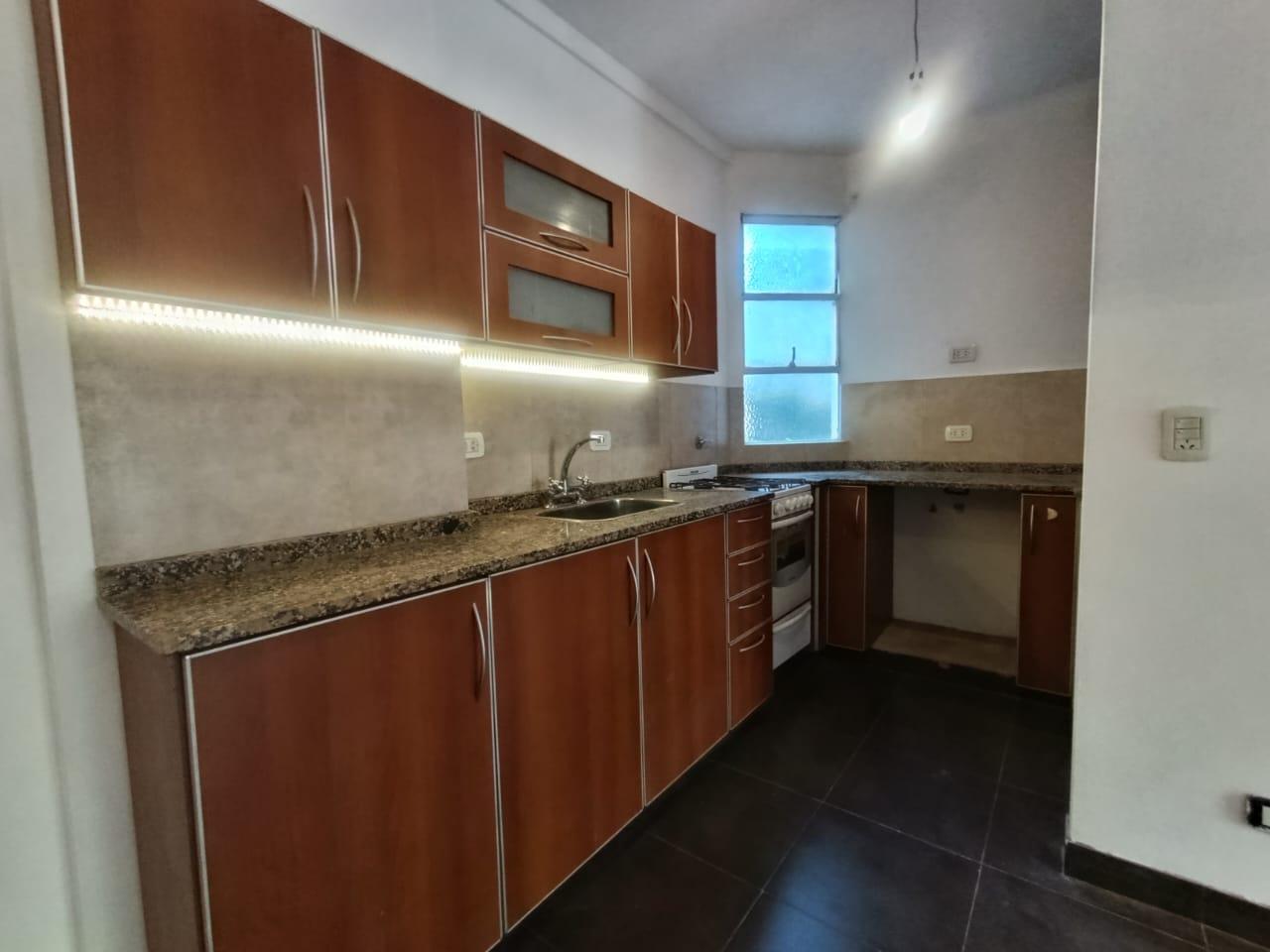 Foto de Alquiler Departamento 3 Ambientes con Balcón en Nuñez, imagen 2