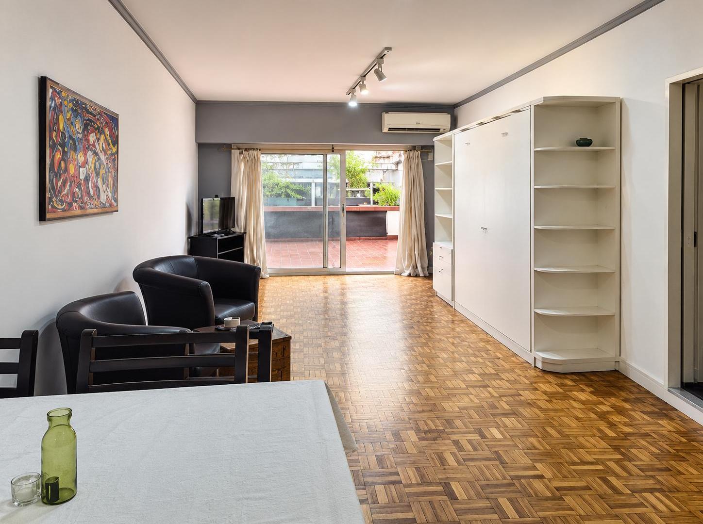 Foto de Alquiler Departamento Monoambiente con Patio en Recoleta, imagen 2