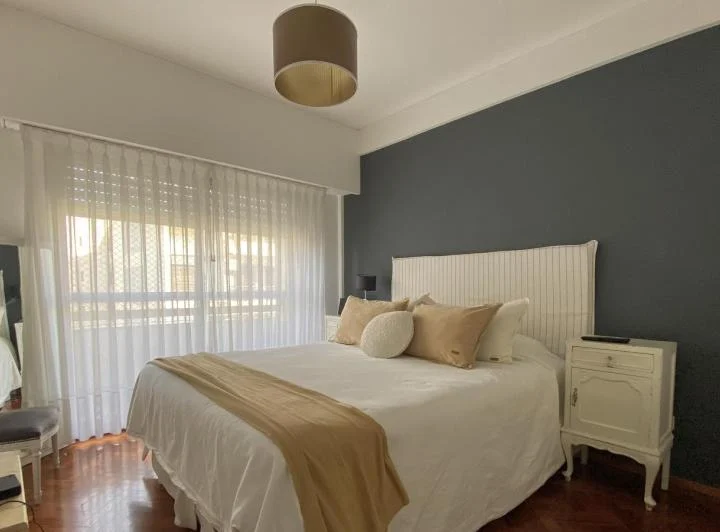 Venta/Permuta Departamento Tres Dormitorios Suite Cochera. Centro 2