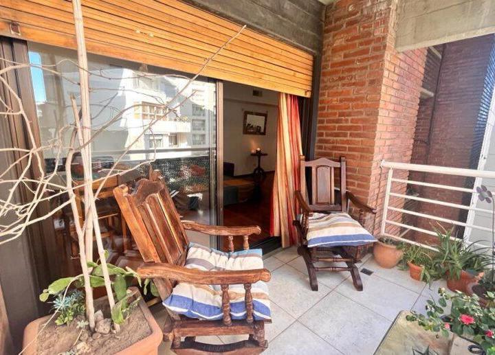 Venta/Permuta Departamento Semipiso Cuatro Dormitorios Cochera Baulera. Rio 3