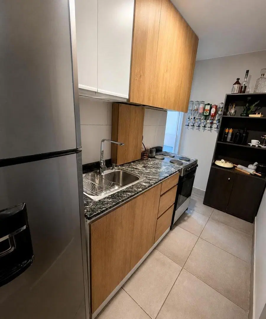 Venta Departamento Dos Dormitorios Balcon Cocina Separada Reciclado. Abasto 1