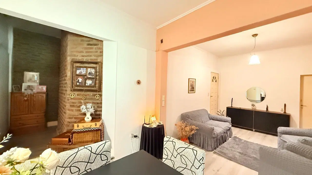 Venta/Permuta Casa 4 Dormitorios Cochera Piscina. Garita 1, Funes 5