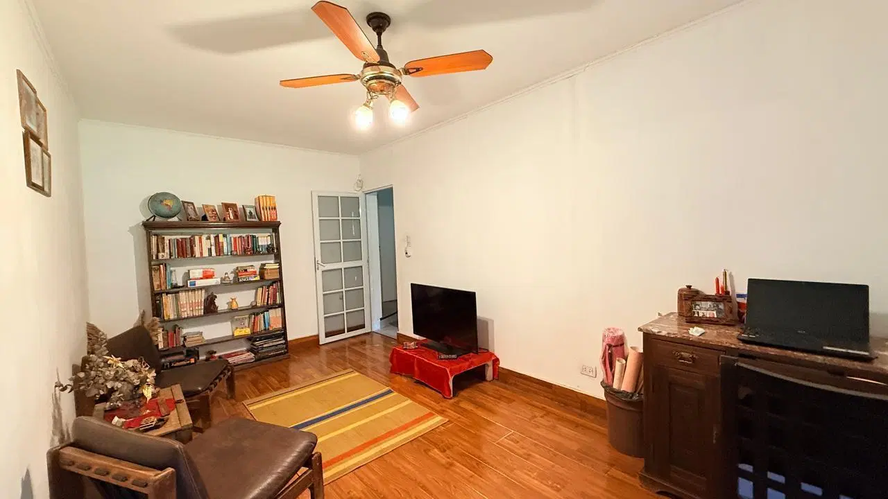 Venta/Permuta Casa 4 Dormitorios Cochera Piscina. Garita 1, Funes 4