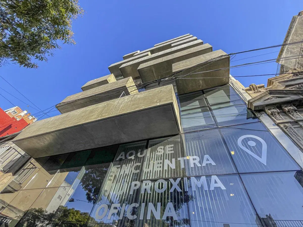 Venta/Financiación Cocheras Cubiertas Con Baulera N 8. Zona Tribunales 4