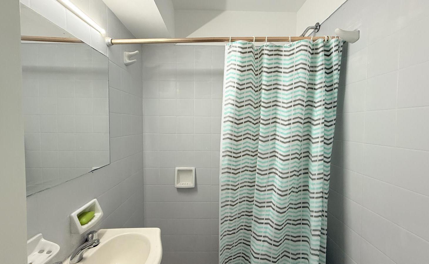 Foto de Venta/Permuta Departamento Un Dormitorio Con Patio Apto Profesional, imagen 4