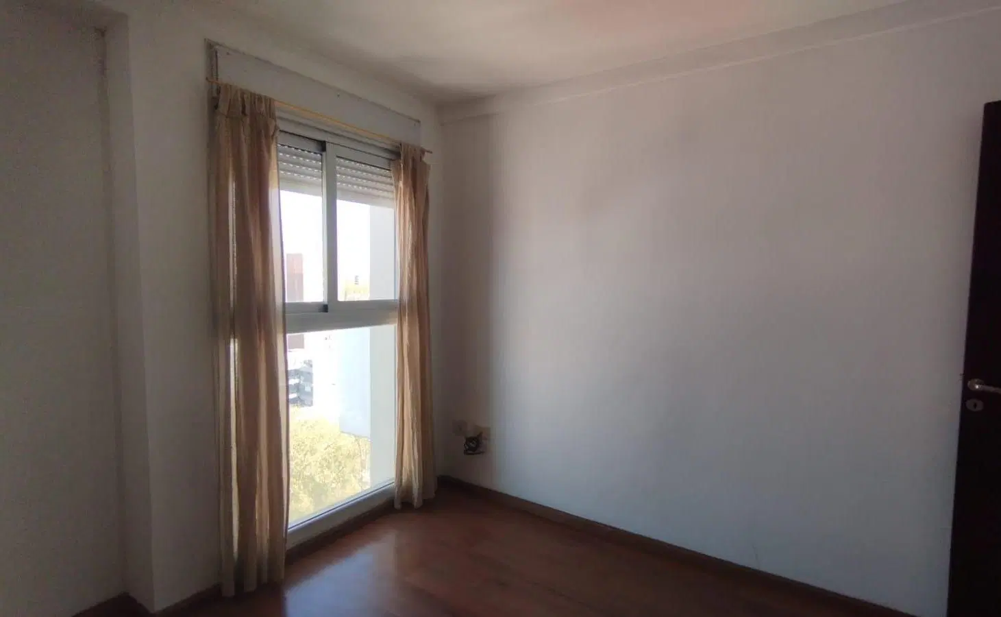 Venta Departamento Dos Dormitorios Categoria Frente Balcón Amenities. Echesortu 8