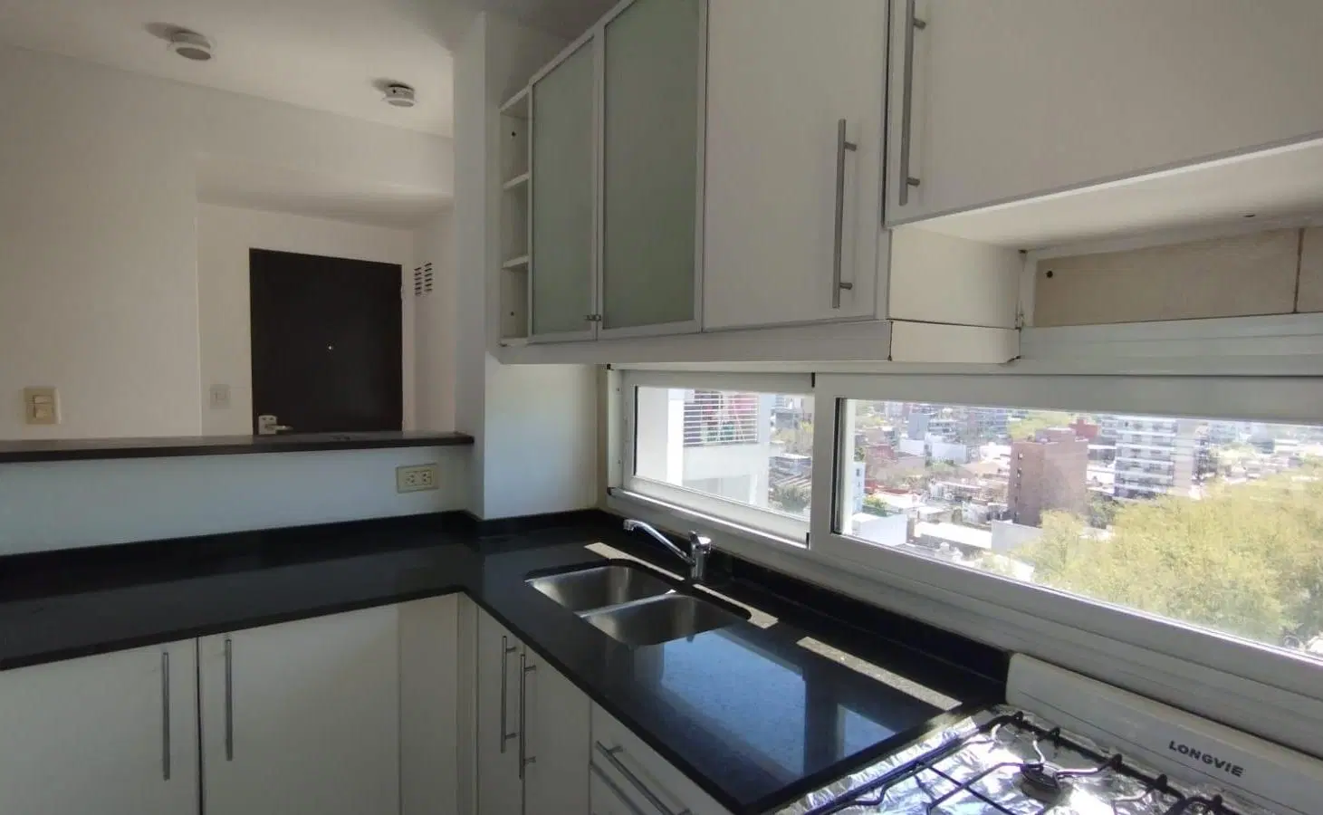 Venta Departamento Dos Dormitorios Categoria Frente Balcón Amenities. Echesortu 4
