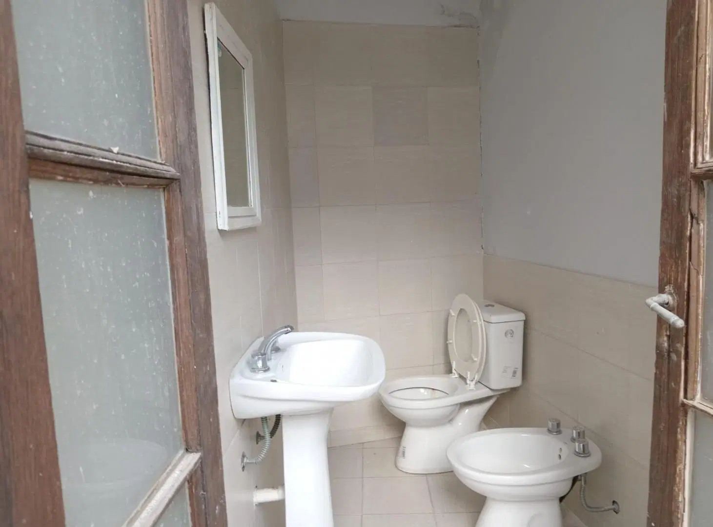 Alquiler Local Comercial en esquina Barrio Abasto 2