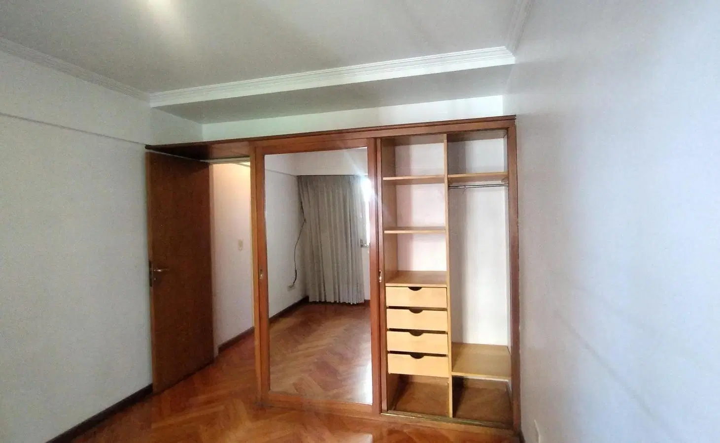 Alquiler Departamento Un Dormitorio Con Balcon. Centro 8