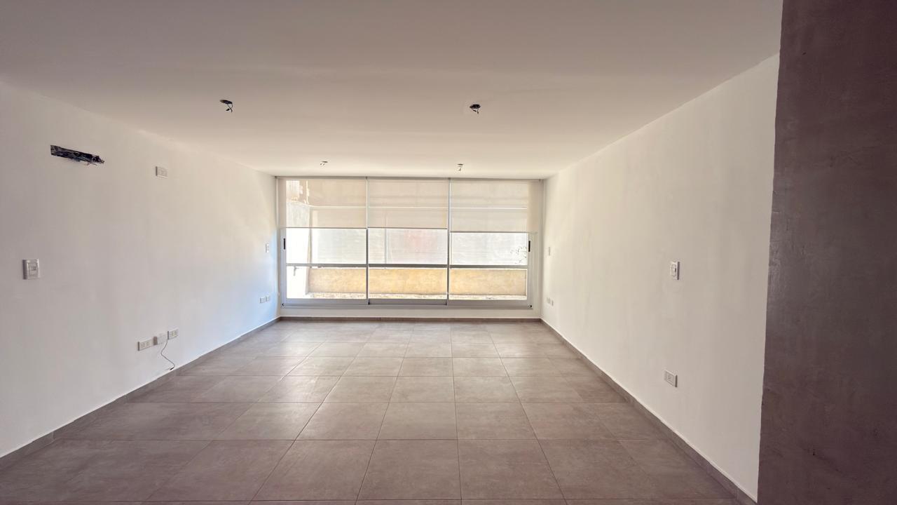 Foto de Apto Credito/Venta Departamento/Oficina Comercial Opcion Cochera. Tribunales, imagen 4