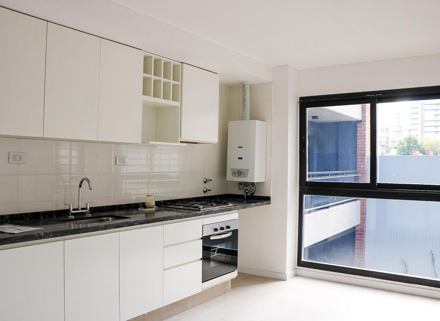 Foto de Venta Departamento Un Dormitorio Con Balcon A Estrenar. Centro Rio, imagen 1