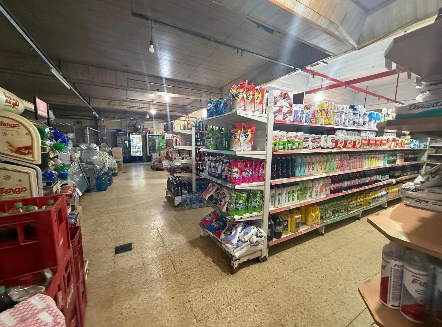 Foto de Venta Casa Con Local Comercial y Fondo de Comercio. V. G. Galvez, imagen 4