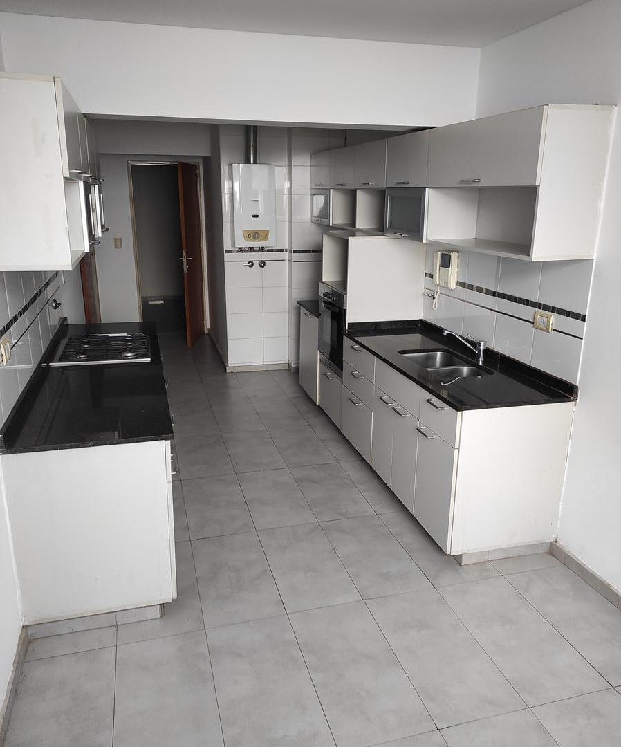 Foto de Venta Departamento Premium Dos Dormitorios Cochera Amenities. Parque, imagen 1