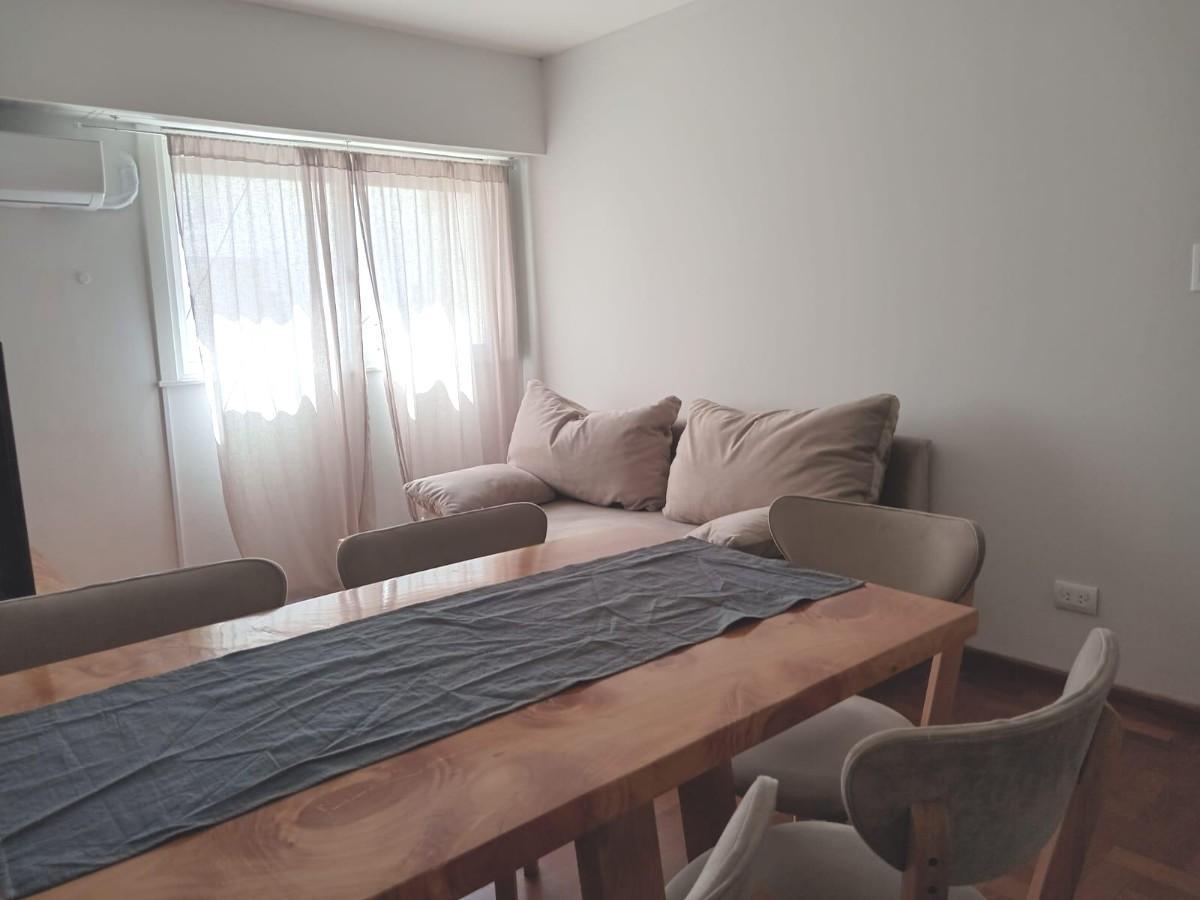 Foto de Venta Departamento Dos Dormitorios Reciclado Amoblado. Zona rio, imagen 3