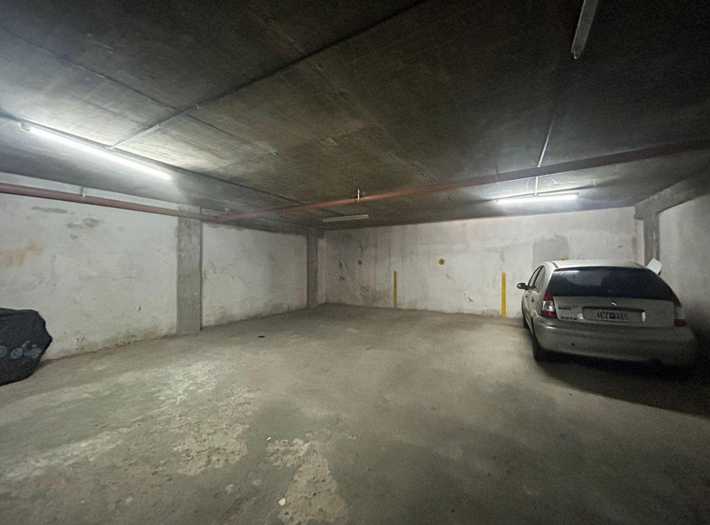 Foto de Venta Cochera Planta Baja Ituzaingo 3659. Cinco Esquinas, imagen 4