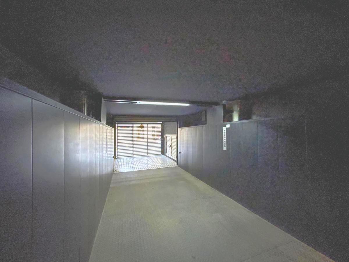 Foto de Venta Cochera Cubierta Dorrego Y Montevideo N4 . Zona Tribunales, imagen 3