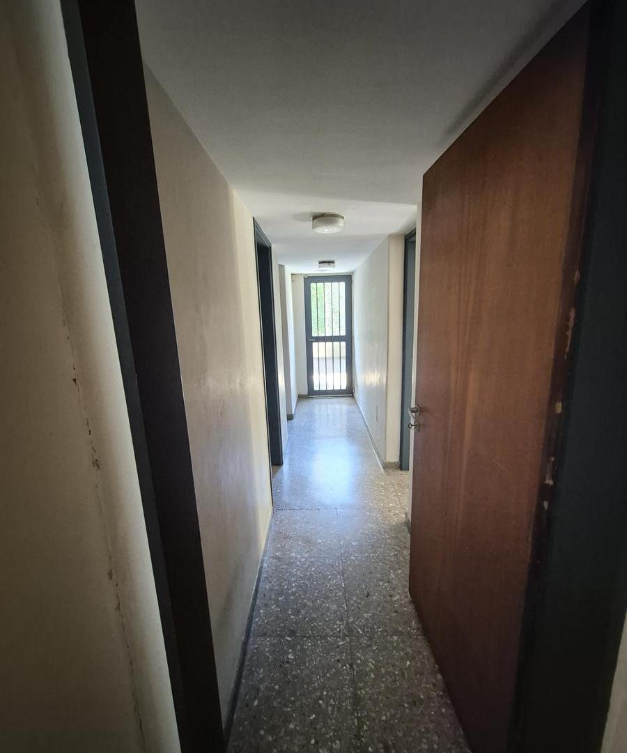 Foto de Venta/Permuta Lote Apto Desarrollo En Esquina Planta Baja Mas 10 Pisos, imagen 3