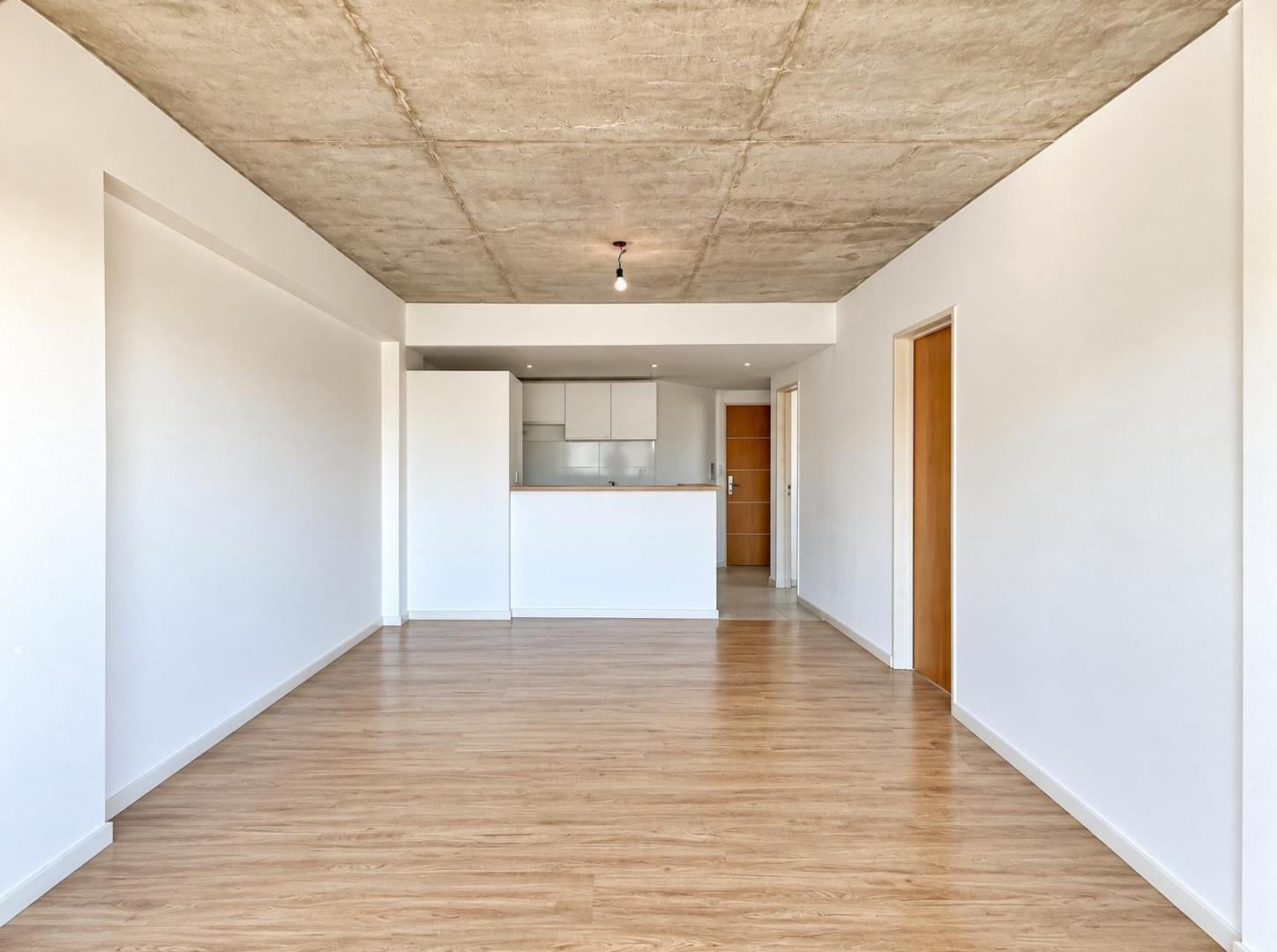 Foto de Venta Departamento Dos Dormitorios Con Balcon Categoria. Agote, imagen 2