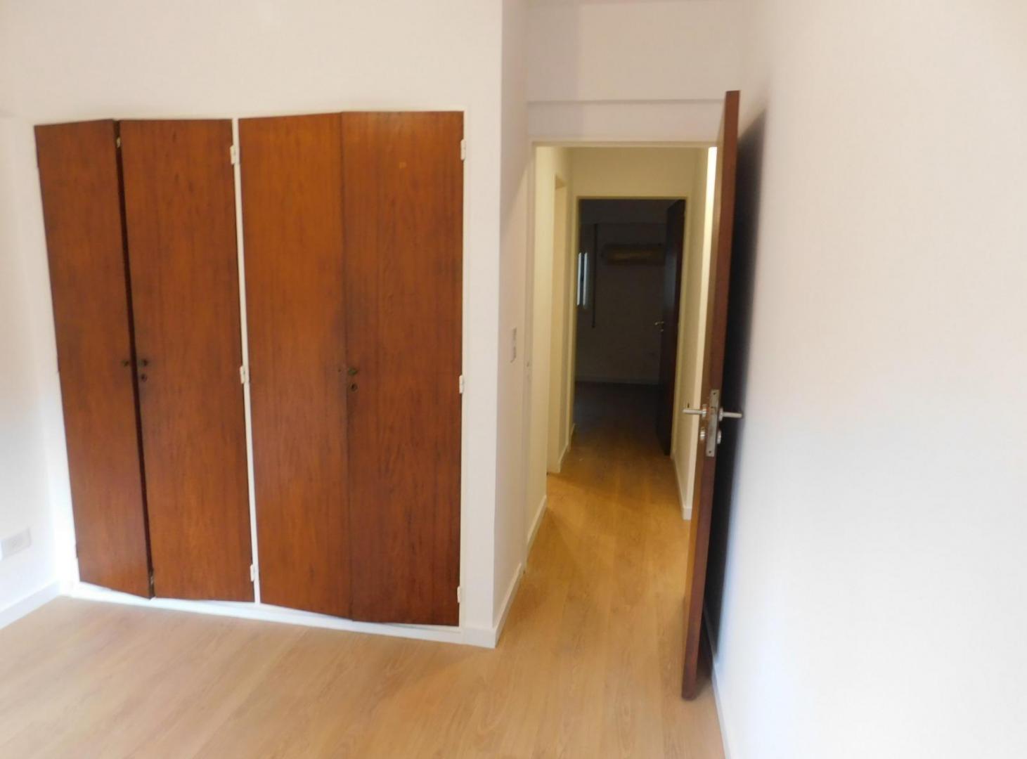 Foto de Departamento 3 dormitorios, cochera, patio exclusivo, balcon al frente, imagen 5