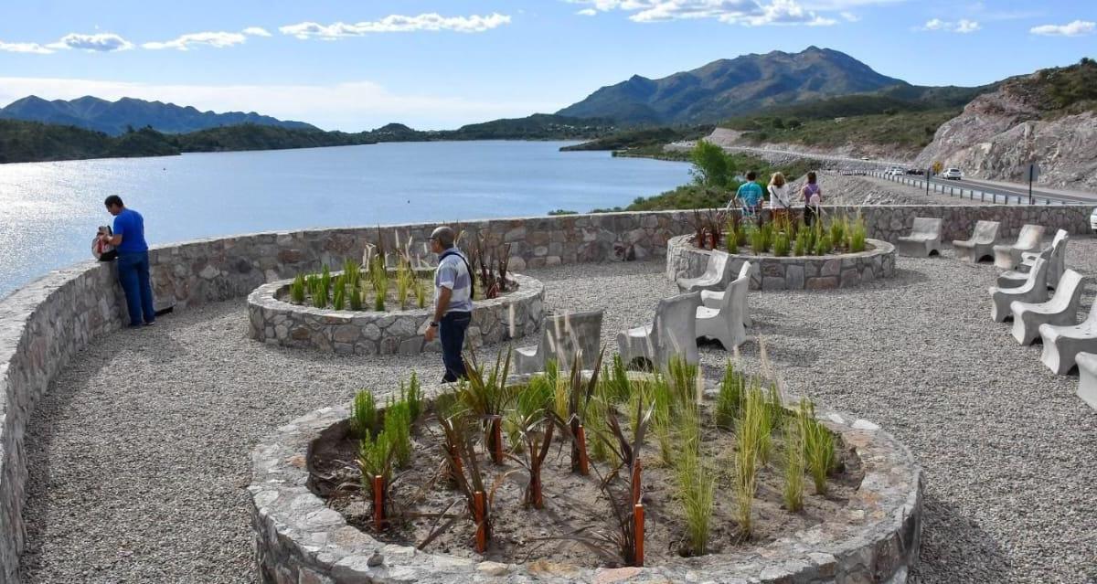 Casa Barrio Los Eucaliptos Juana Koslay San Luis 5